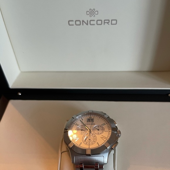 Concord Beauty . - Picture 2 of 5